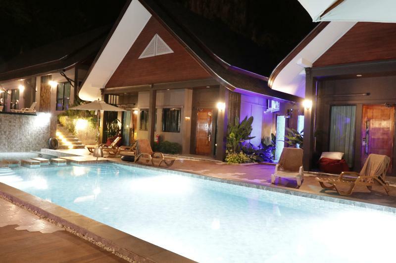 The Scene Cliff View Villas By Swiss-Belhotel Krabi town Eksteriør bilde